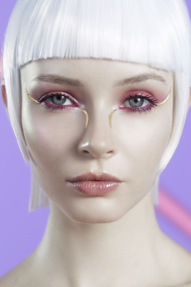 Schmuck-Make-up in 24 Karat Gold