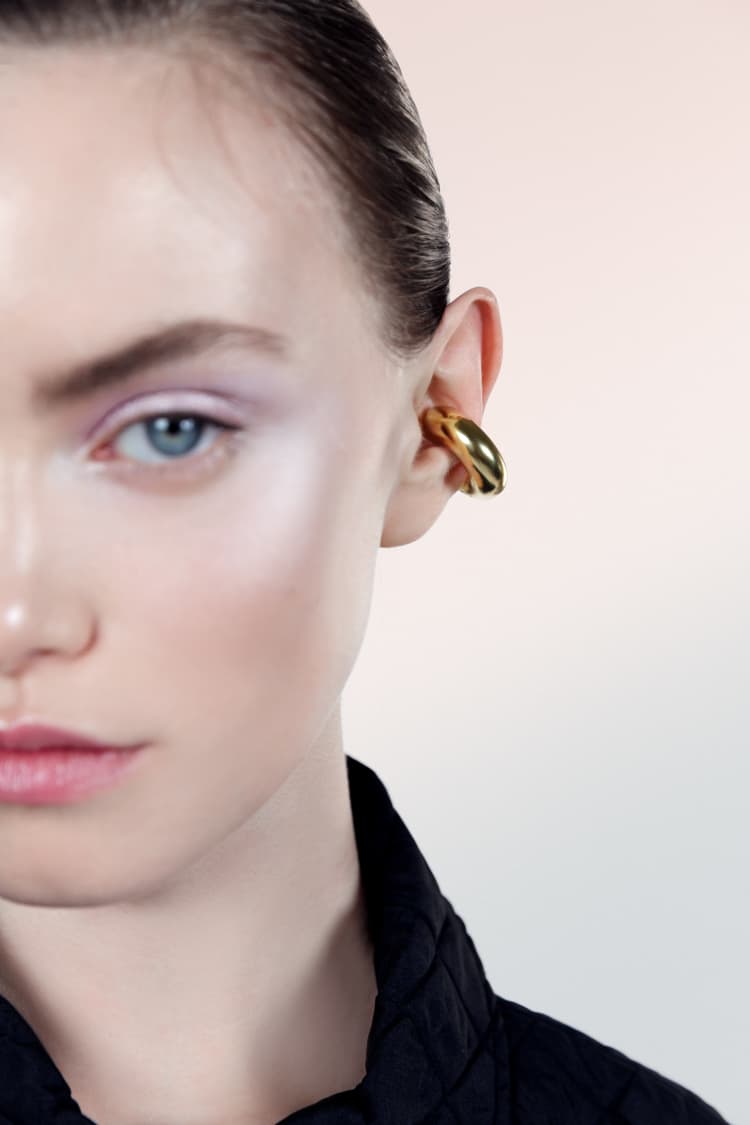 Breiter Ear Cuff aus Gold