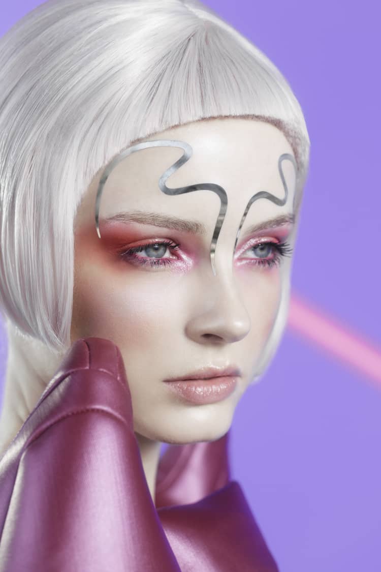 Gesichtsmakeup in Sterlingsilber