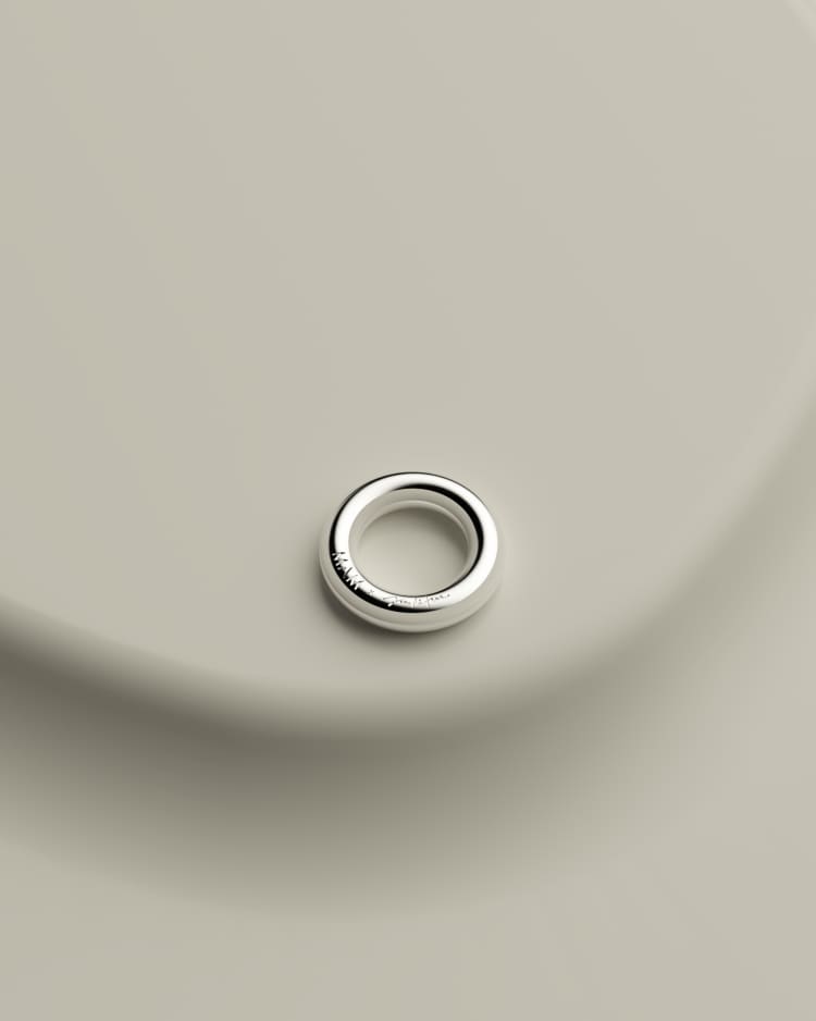 Schlichter Silberring