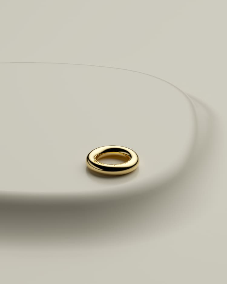 Schlichter Goldring