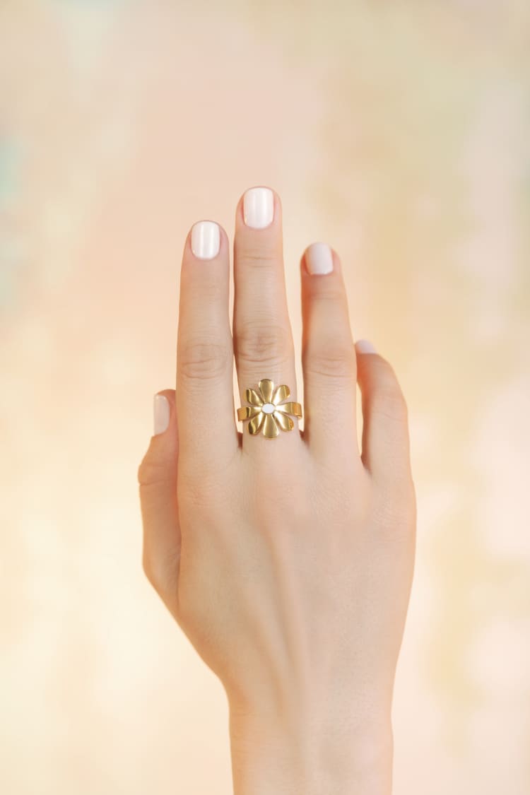 Blumenring in Goldoptik