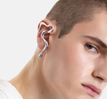 gewellter ohrclip aus silber