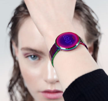 Lila LCD Armbanduhr