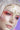 Gesichtsmakeup in 24 Karat Gold