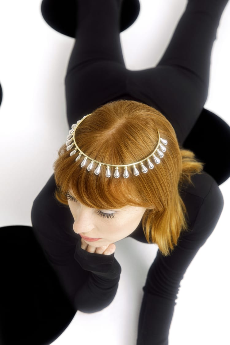 Gänseblümchen-Blüten-Tiara