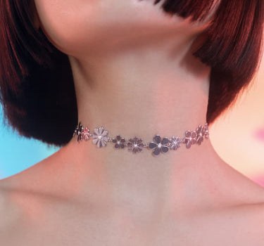 Silberne Blumen-Choker-Halskette