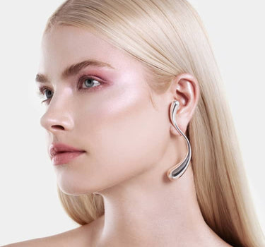 Große S-förmige Tropfen-Ohrringe - Silber