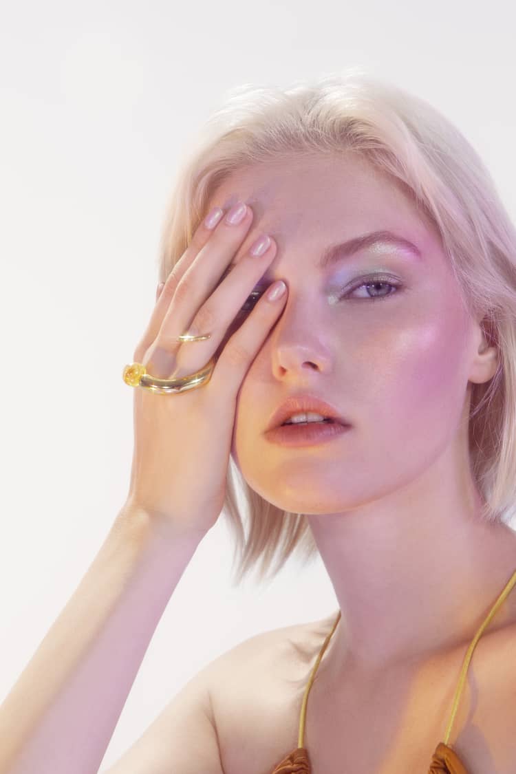 Goldring mit Quarz