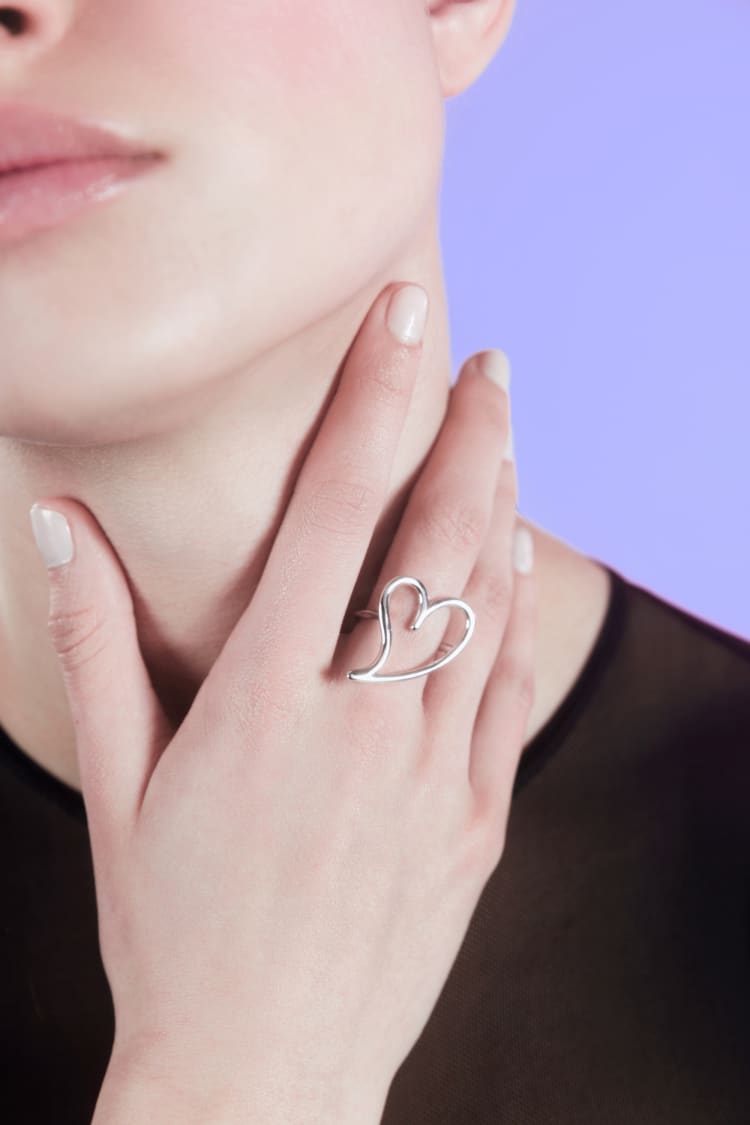 Silberner „Love Open Heart“-Ring