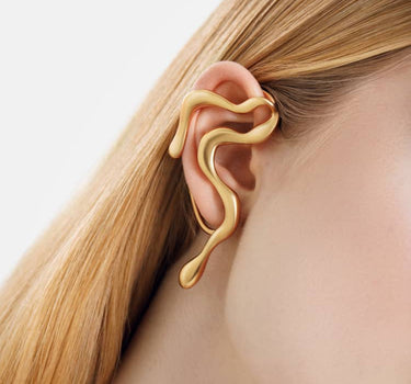 gewellter ohrclip aus gold