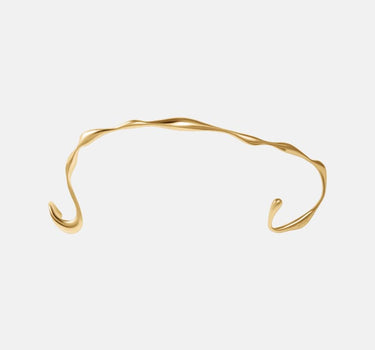 gesichtsschmuck mit organischer form aus gold
