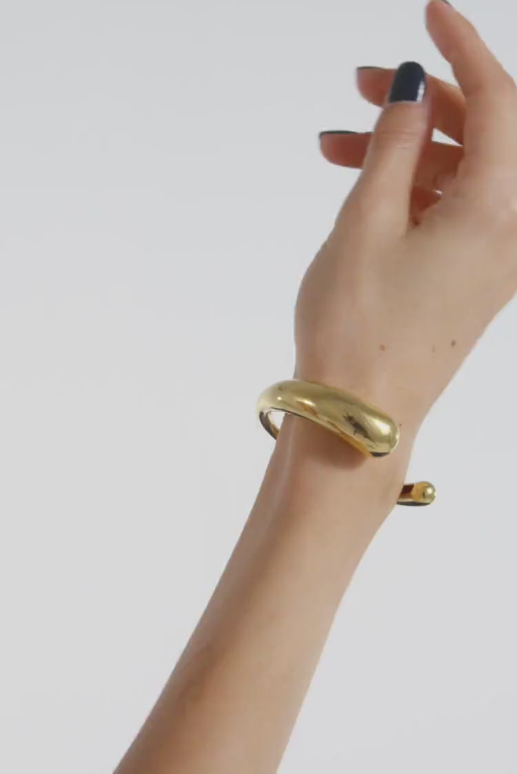 Goldener Torque-Armreif