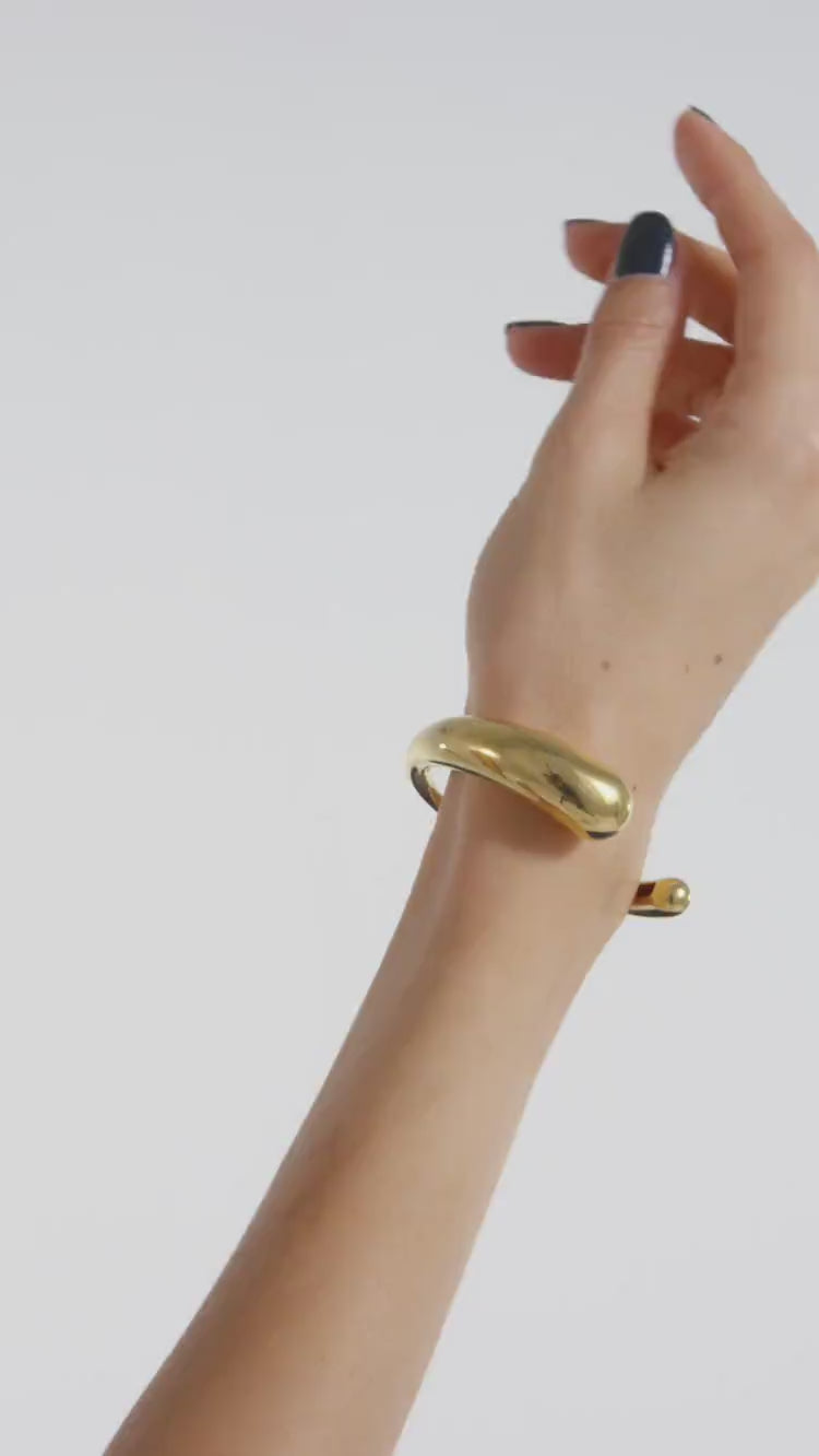 Goldener Torque-Armreif