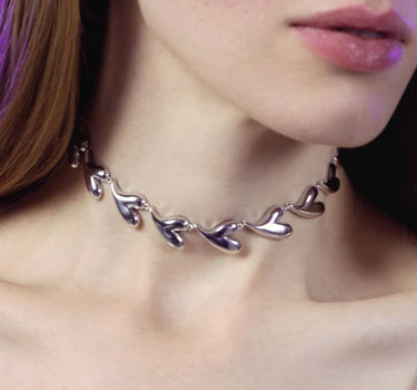 Herzhalsband in Silber